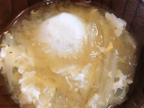 大根とねぎと落とし卵のお味噌汁